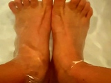 Amateur Foot Fetish Girlfriend Sucks and gives a Footjob