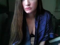 Brunette Solo Webcam Masturbation
